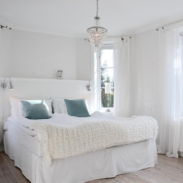 Hallfreda Hotell Endre Экстерьер фото